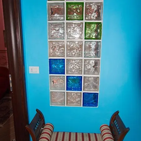 Eden Lilli Bed & Breakfast 4*