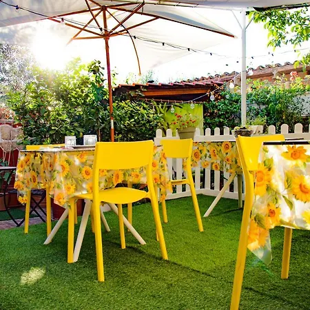 Eden Lilli Bed & Breakfast 4*