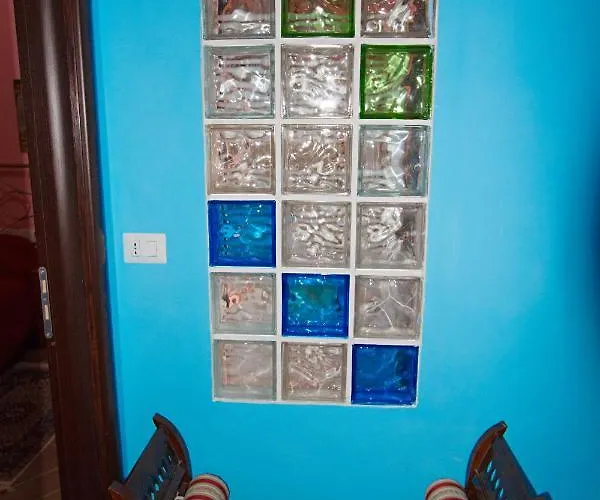 Eden Lilli Bed & Breakfast 4*